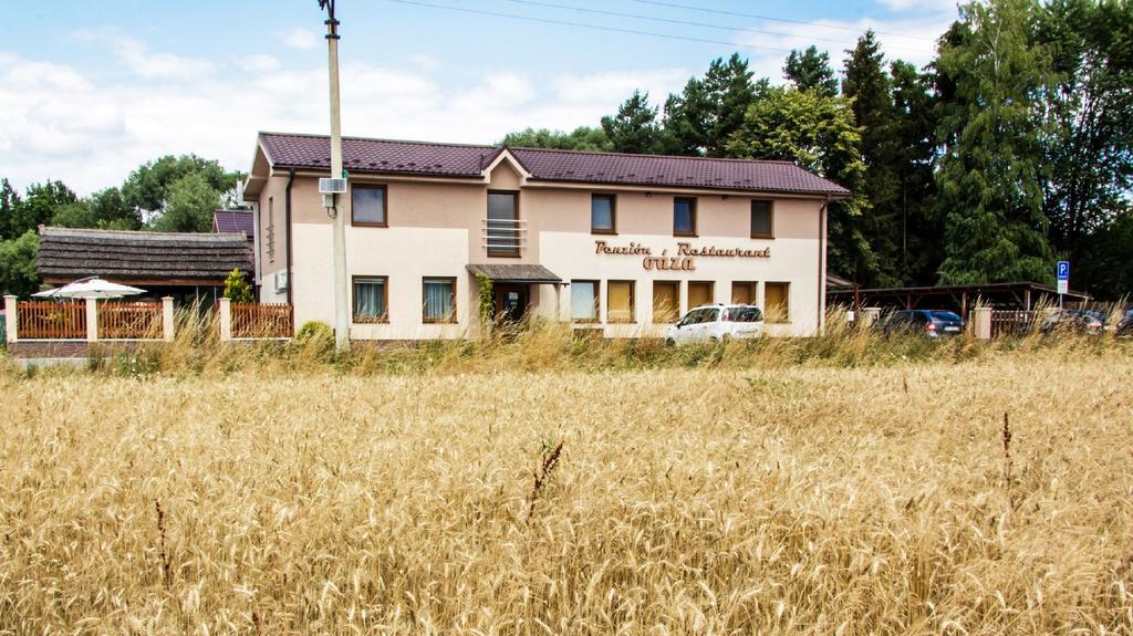Penzion Oaza Прьевидза Экстерьер фото